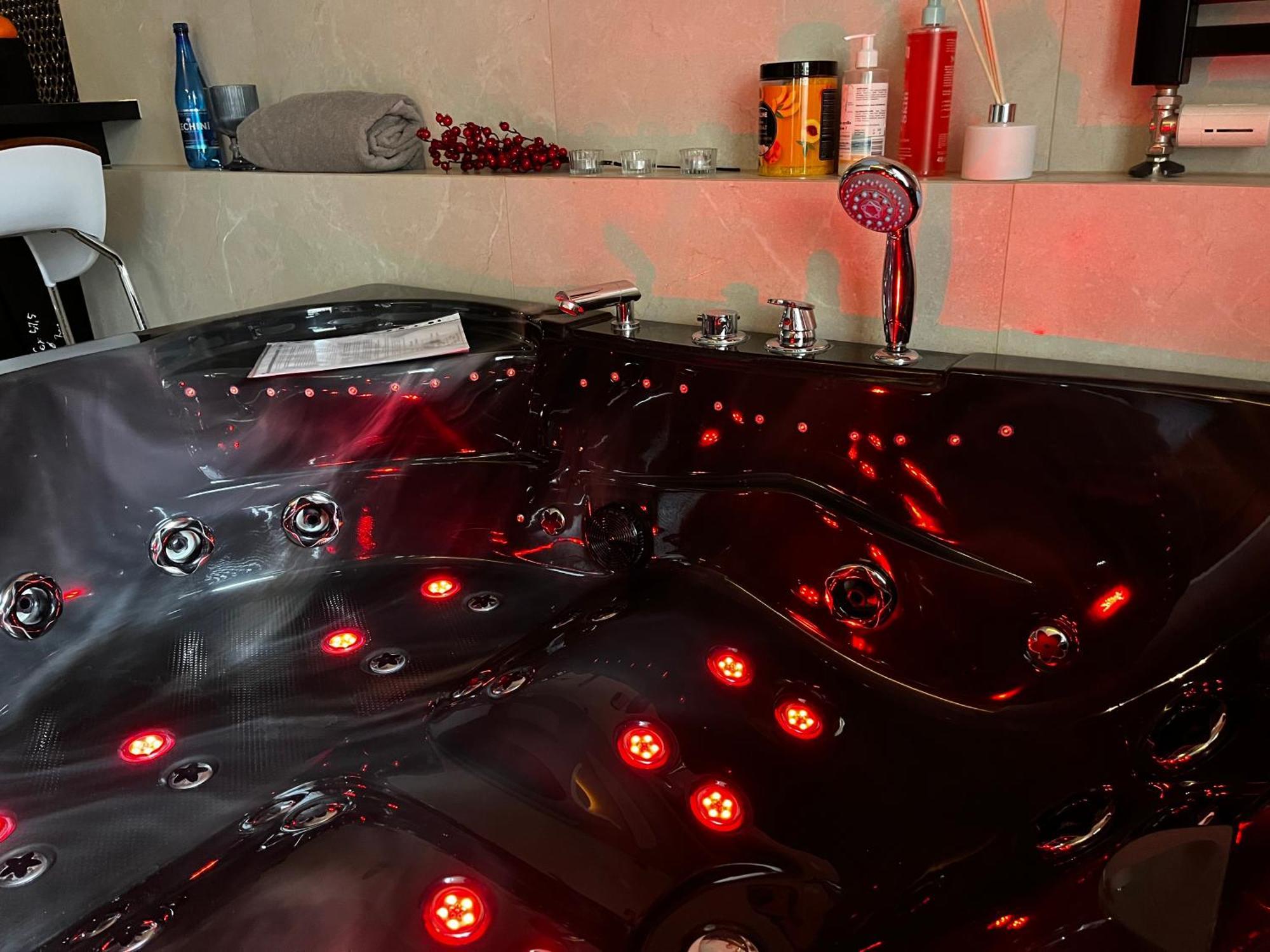 Jacuzzi Rakowicka Top Apartments Krakow Dış mekan fotoğraf